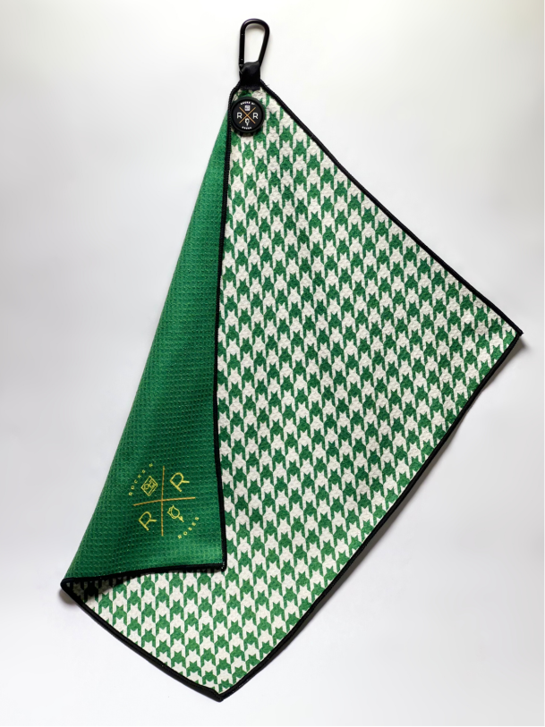 Rocks N' Roses green houndstooth magnetic golf towel.