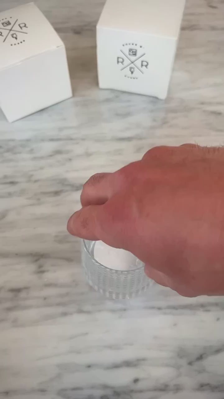 Video showing how to use the Rocks N' Roses spinning whiskey bourbon glass.